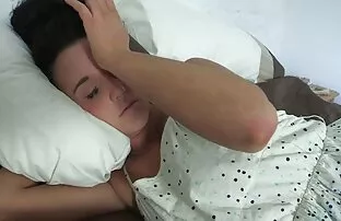 XXX Feboy membuka pantatnya dan mencoba untuk menangkap dildo 12 inci bokep jepang teen
