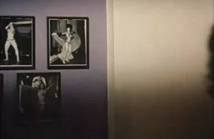 XXX Si pirang dengan celana ketat melepas sepatu bokep selingkuh jepang full dansanya.