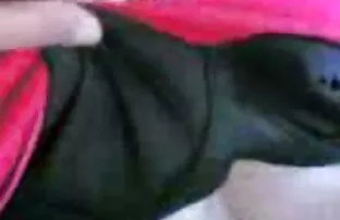 XXX Brandon Moore mendorong penis besar bokep japan di gilir ke tenggorokannya.