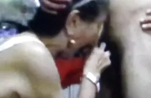 XXX Wanita Murahan Yang Mencumbu Bokongnya Dengan Dildo jepang bokep terbaru