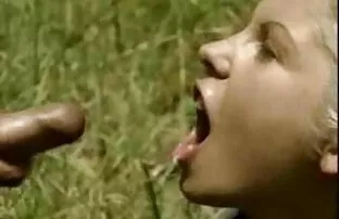 XXX Asian tranny Natty video bokep jepang tube anal bermain dengan dildo